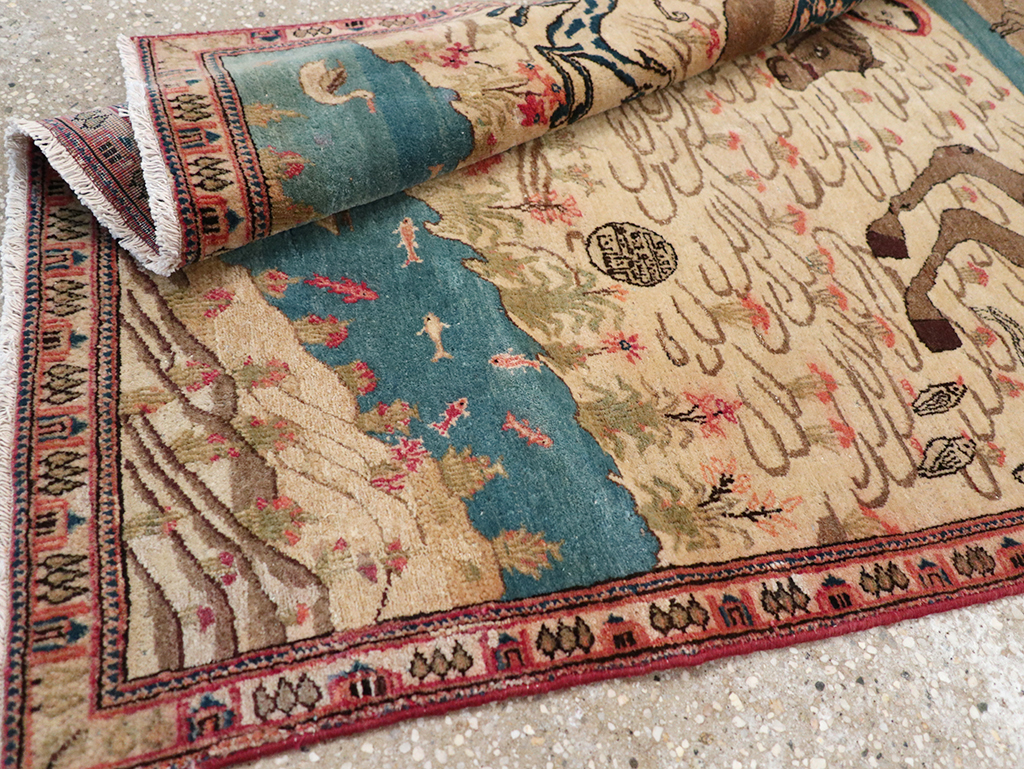 Vintage Persian Kashan Pictorial Throw Rug, No.9083 - Galerie Shabab