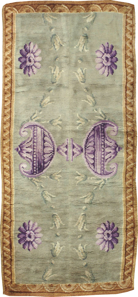 Antique French Savonnerie Rug, No.9092 - Galerie Shabab