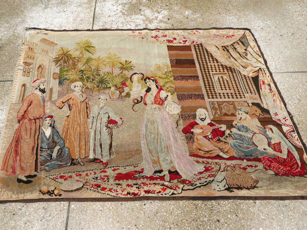 Antique French Needlepoint Tapestry, No.9097 - Galerie Shabab