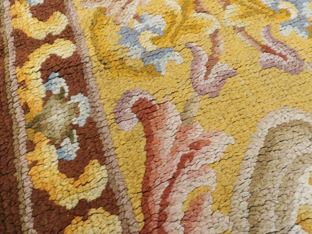 Antique French Savonnerie Rug, No.9099 - Galerie Shabab