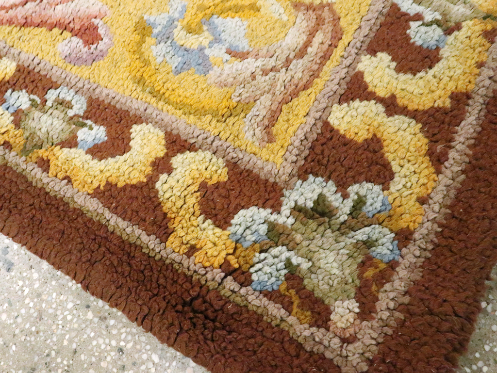 Antique French Savonnerie Rug, No.9099 - Galerie Shabab