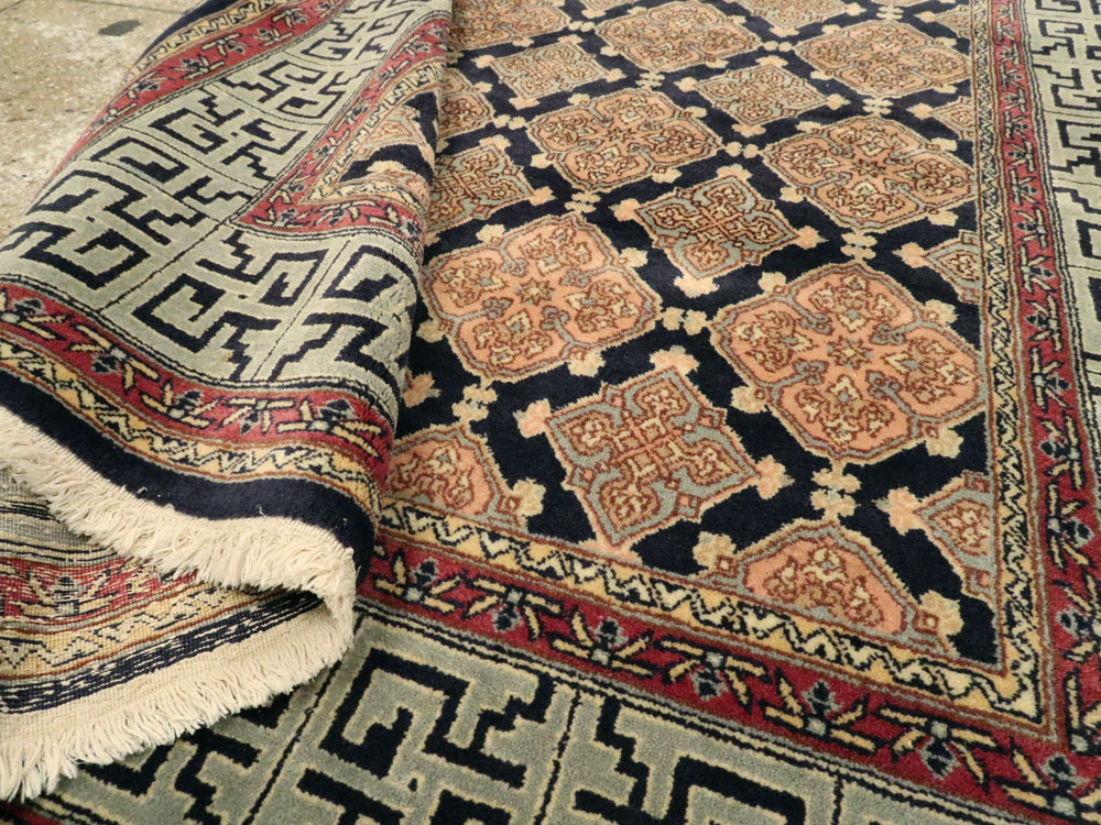 Vintage Turkish Herekeh Rug, No.9109 - Galerie Shabab