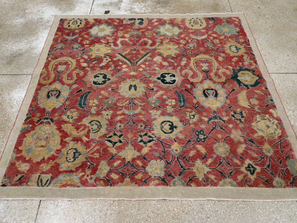 Antique Persian Isfahan Rug, No.9112 - Galerie Shabab