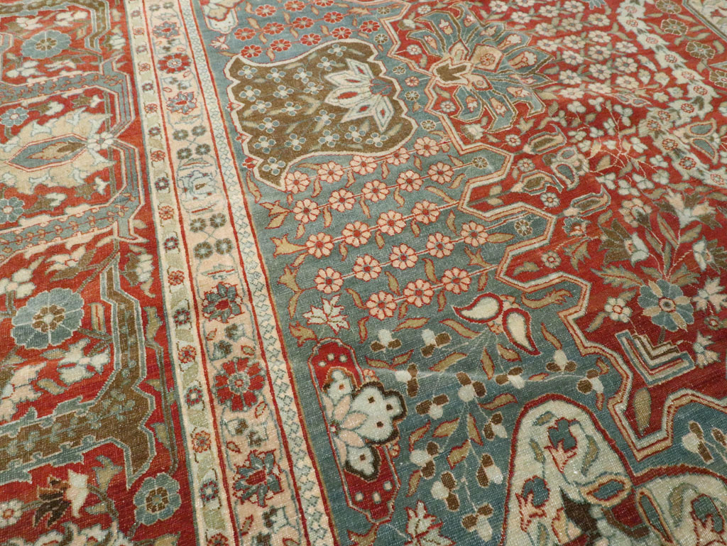 Antique Persian Tabriz Carpet, No.9117 - Galerie Shabab