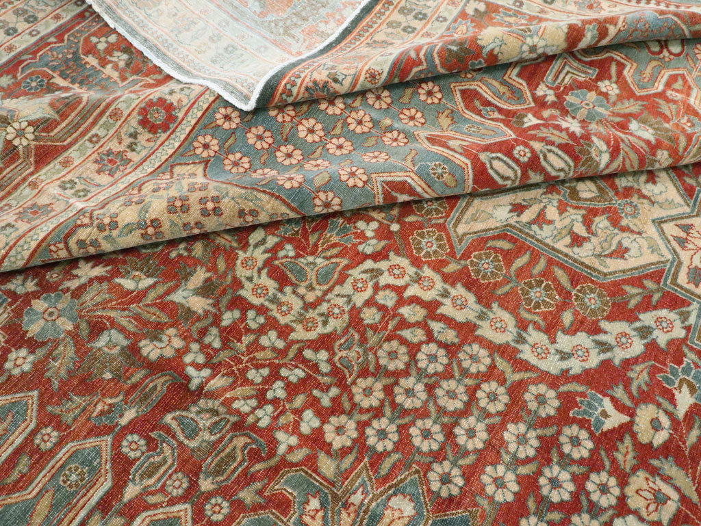 Antique Persian Tabriz Carpet, No.9117 - Galerie Shabab