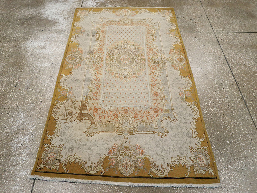 Antique Turkish Herekeh Carpet, No.9118 - Galerie Shabab