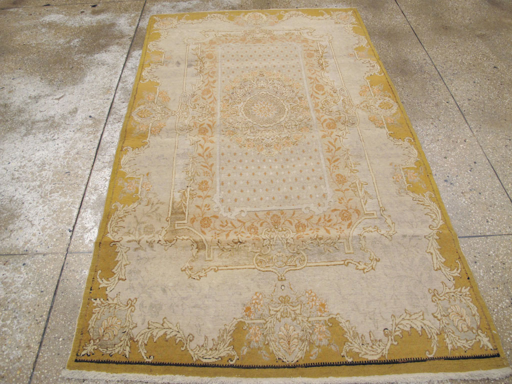 Antique Turkish Herekeh Carpet, No.9118 - Galerie Shabab