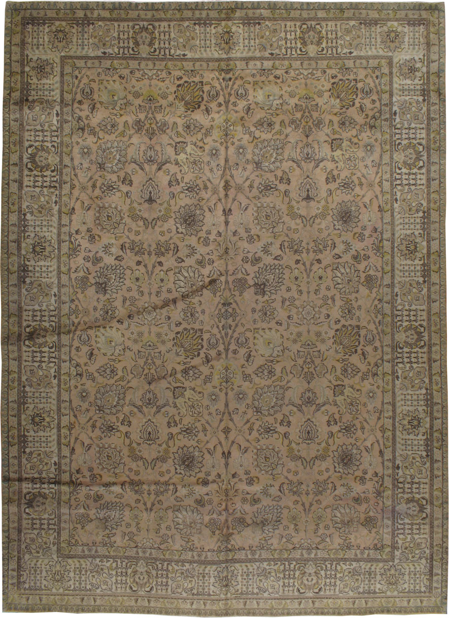 A Tabriz Carpet, No.9130 - Galerie Shabab