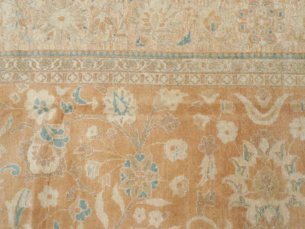 Vintage Persian Mahal Accent Carpet, No.9167 - Galerie Shabab