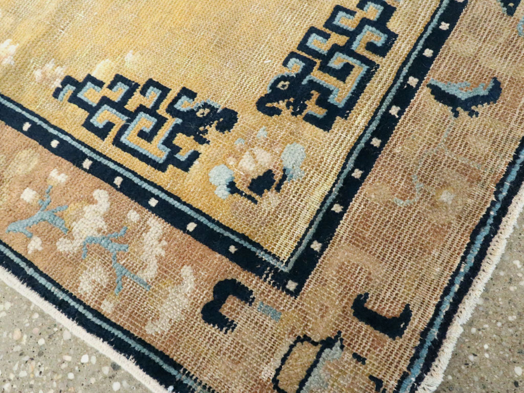 Antique Chinese Ningxia Square Rug, No.9195 - Galerie Shabab