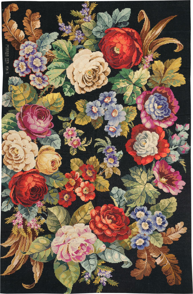 A Needlepoint Rug, No.9214 - Galerie Shabab