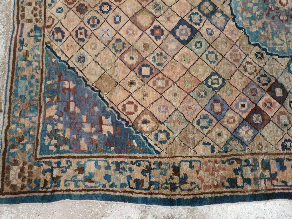 Antique Chinese Ningxia Accent Rug, No.9227 - Galerie Shabab