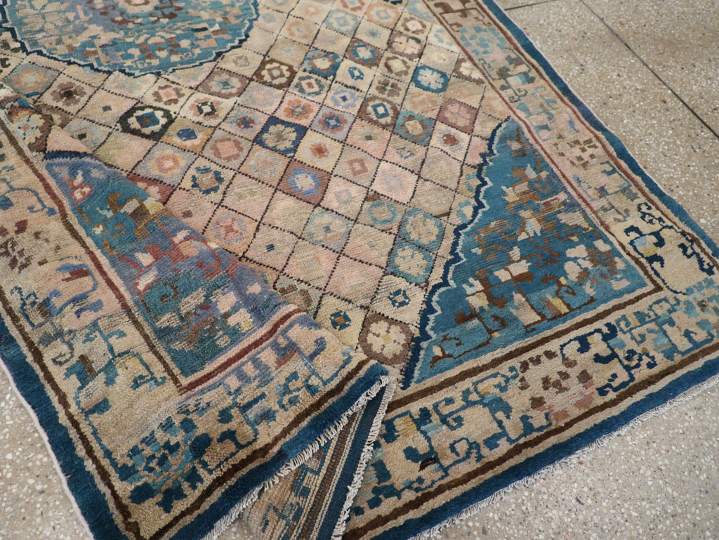 Antique Chinese Ningxia Accent Rug, No.9227 - Galerie Shabab