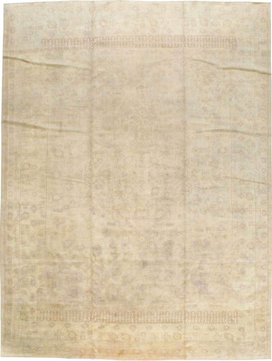 Antique Turkish Oushak Carpet, No.9277 - Galerie Shabab