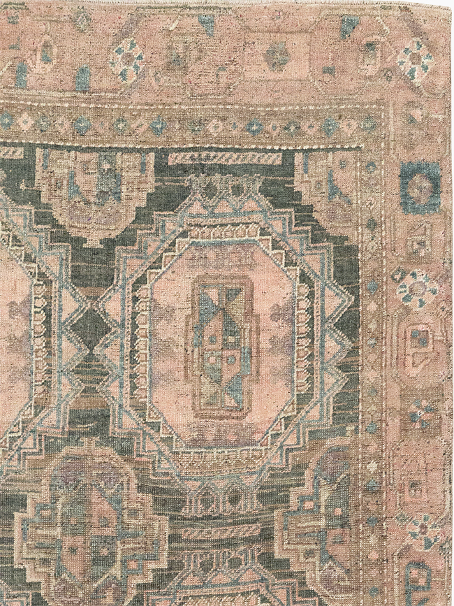 Antique Persian Kurd Bidjar Wide Gallery Runner, No.9328 - Galerie Shabab