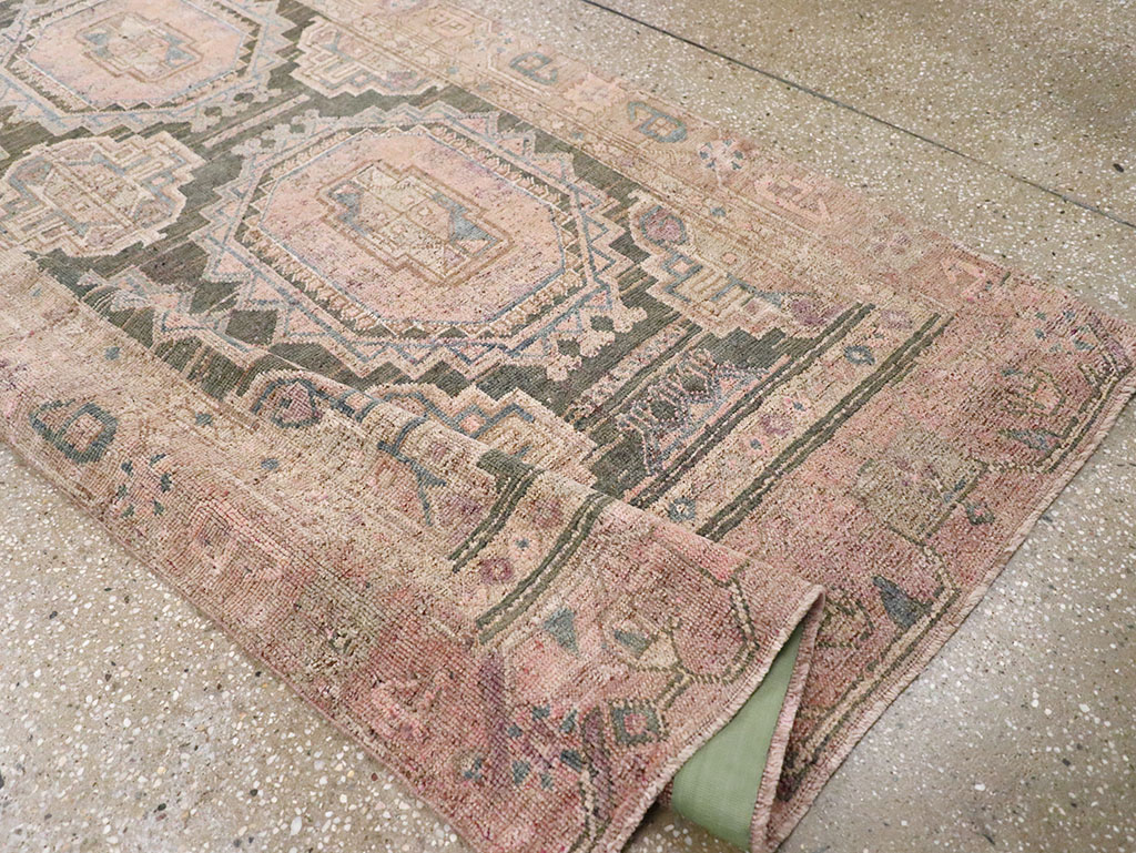 Antique Persian Kurd Bidjar Wide Gallery Runner, No.9328 - Galerie Shabab