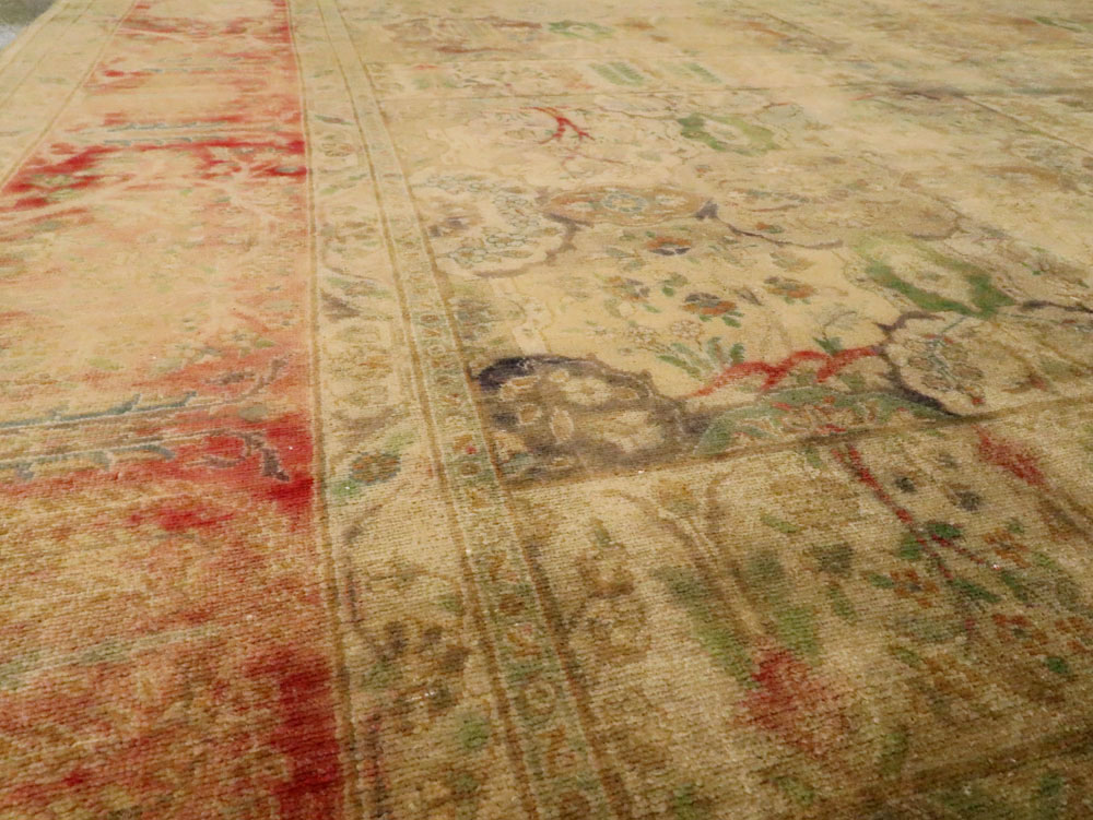 Antique Persian Tabriz Room Size Carpet, No.9334 - Galerie Shabab