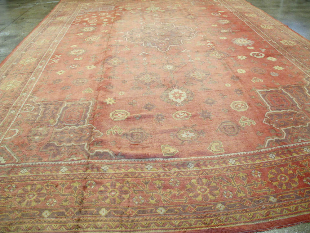 Antique Turkish Oushak Oversize Carpet, No.9335 - Galerie Shabab