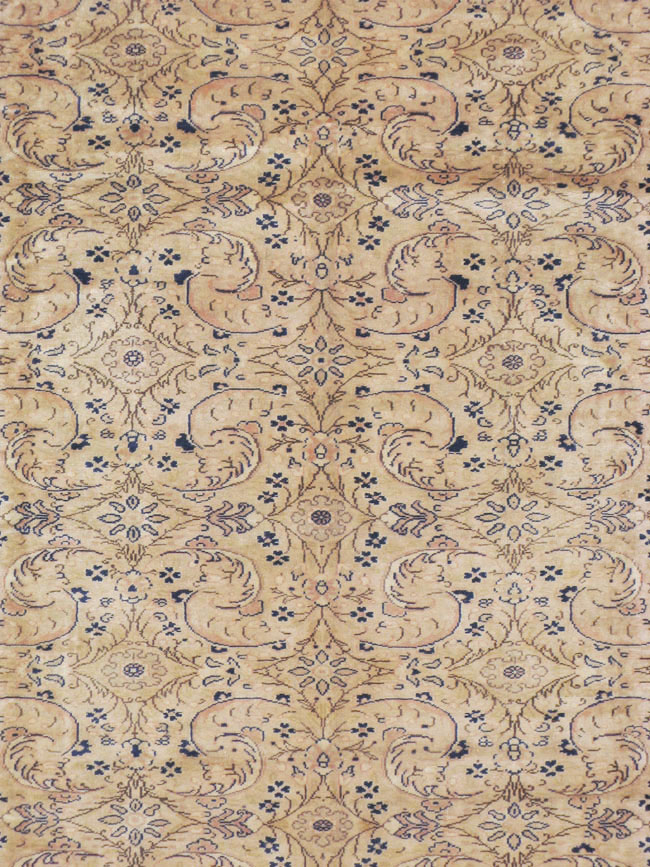 Vintage Turkish Sivas Room Size Carpet, No.9367 - Galerie Shabab