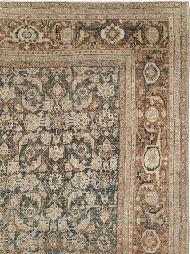 Antique Persian Bibikabad Oversize Carpet, No.9368 - Galerie Shabab