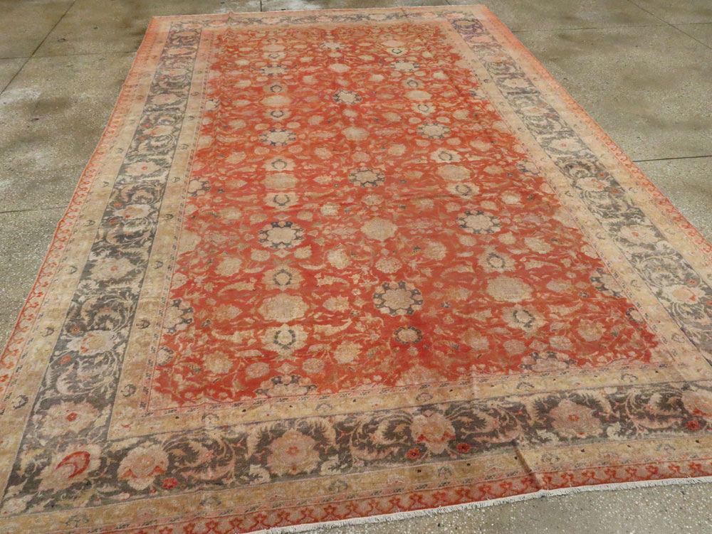 Antique Turkish Sivas Carpet, No.9390 - Galerie Shabab