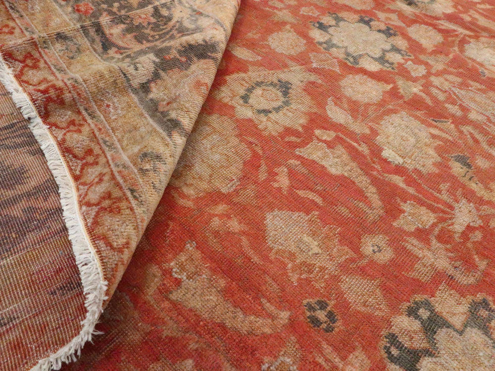 Antique Turkish Sivas Carpet, No.9390 - Galerie Shabab