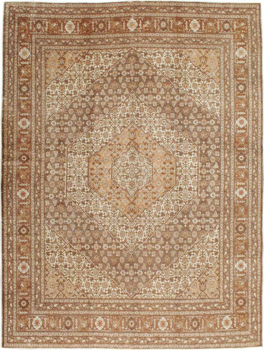 Antique Persian Tabriz Carpet, No.9405 - Galerie Shabab