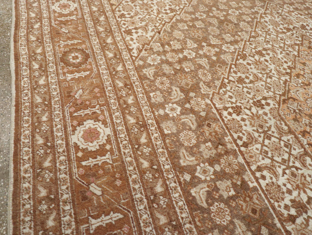 Antique Persian Tabriz Carpet, No.9405 - Galerie Shabab