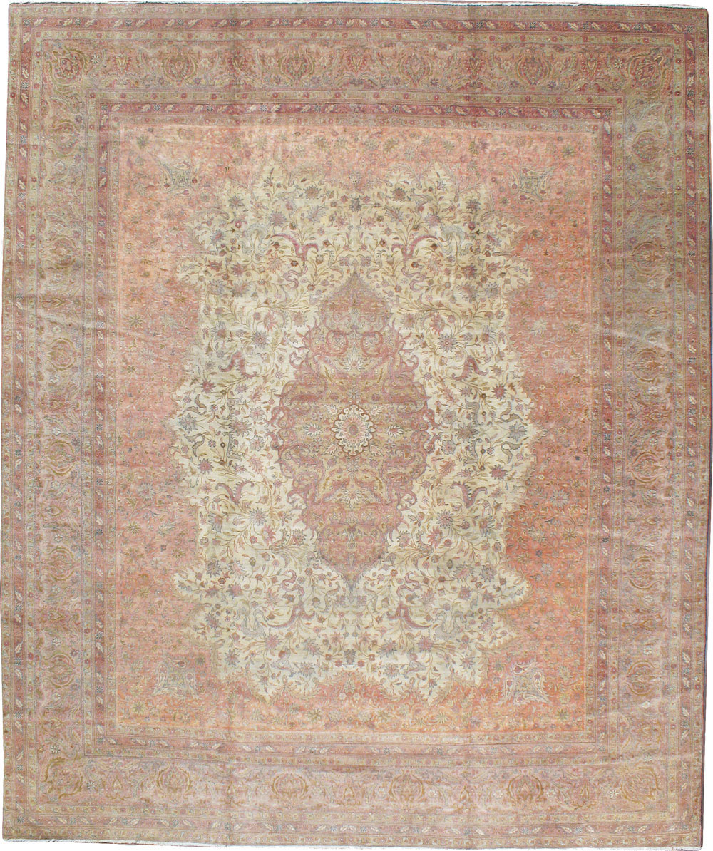 Antique Turkish Sivas Carpet, No.9415 - Galerie Shabab