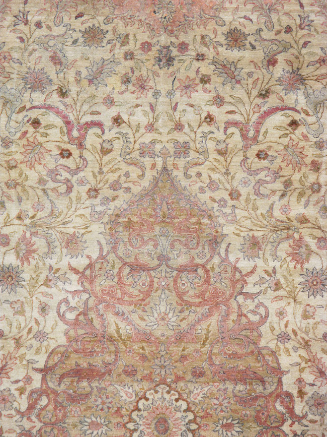 Antique Turkish Sivas Carpet, No.9415 - Galerie Shabab