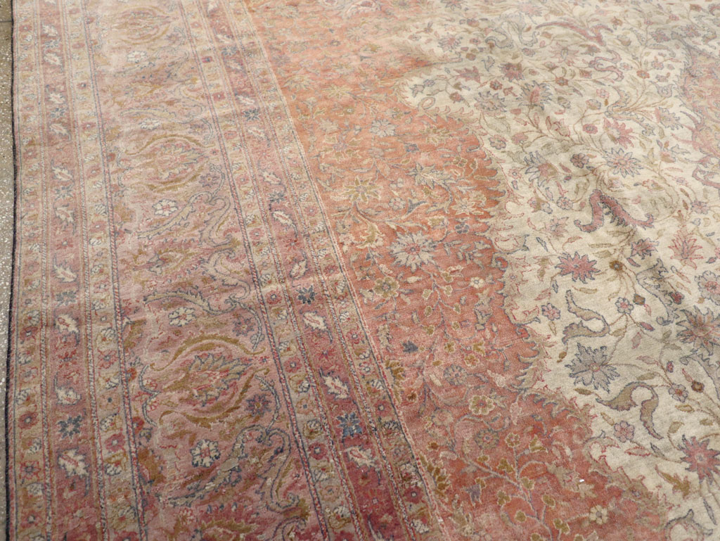 Antique Turkish Sivas Carpet, No.9415 - Galerie Shabab