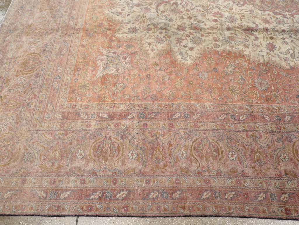 Antique Turkish Sivas Carpet, No.9415 - Galerie Shabab
