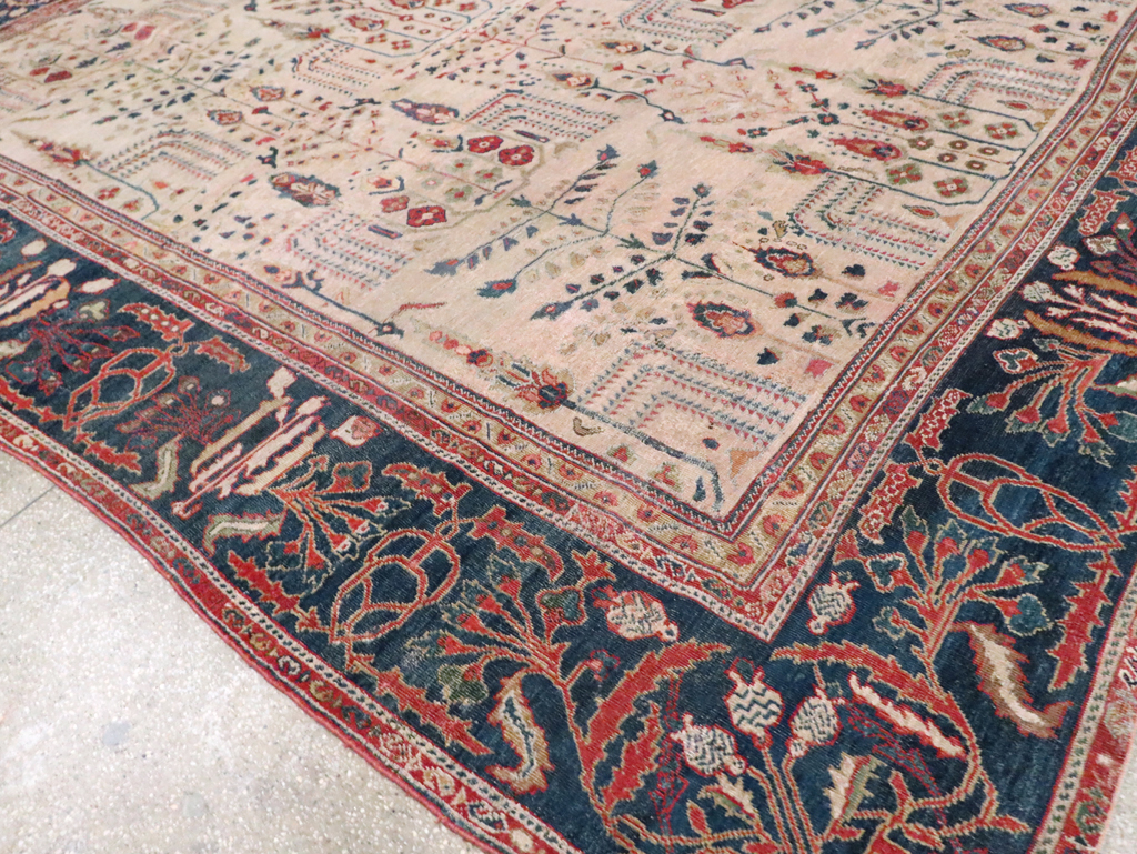 Antique Persian Mahal Carpet, No.9443 - Galerie Shabab