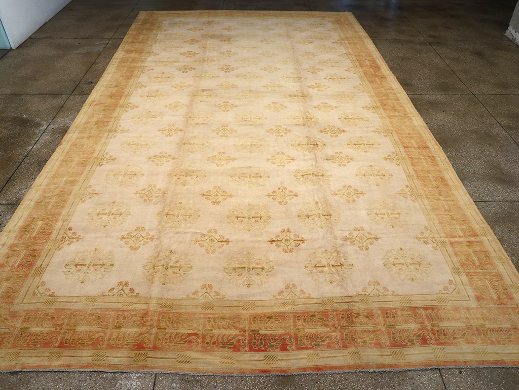 Vintage Cuenca Carpet, No.9455 - Galerie Shabab