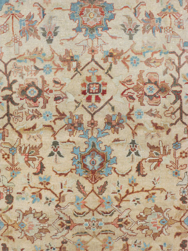 Antique Persian Mahal Gallery Rug, No.9457 - Galerie Shabab