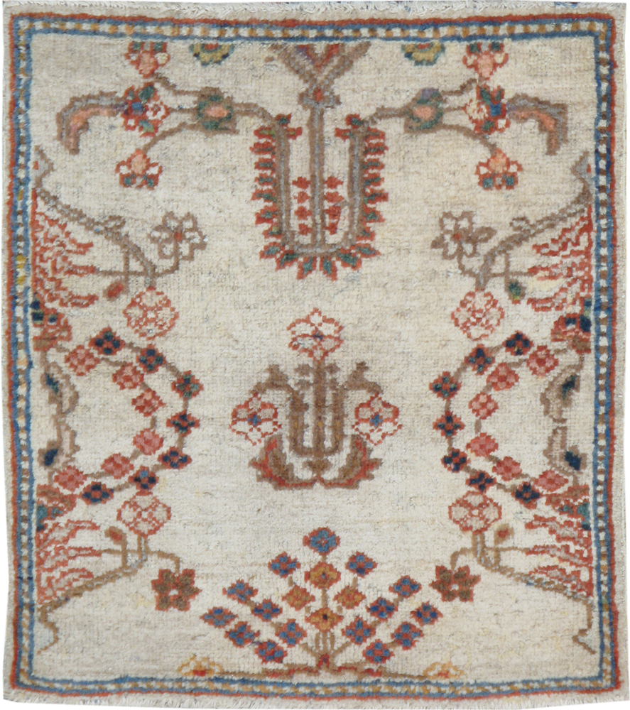 Antique Persian Mahal Rug, No.9460 - Galerie Shabab