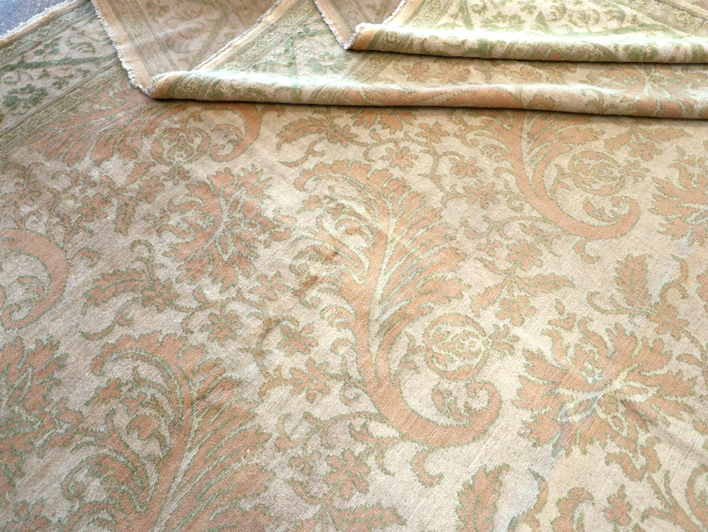 Antique Cuenca Carpet, No.9463 - Galerie Shabab