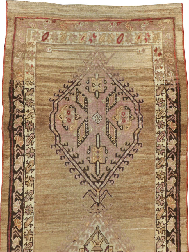 Antique Persian Serab Runner, No.9476 - Galerie Shabab