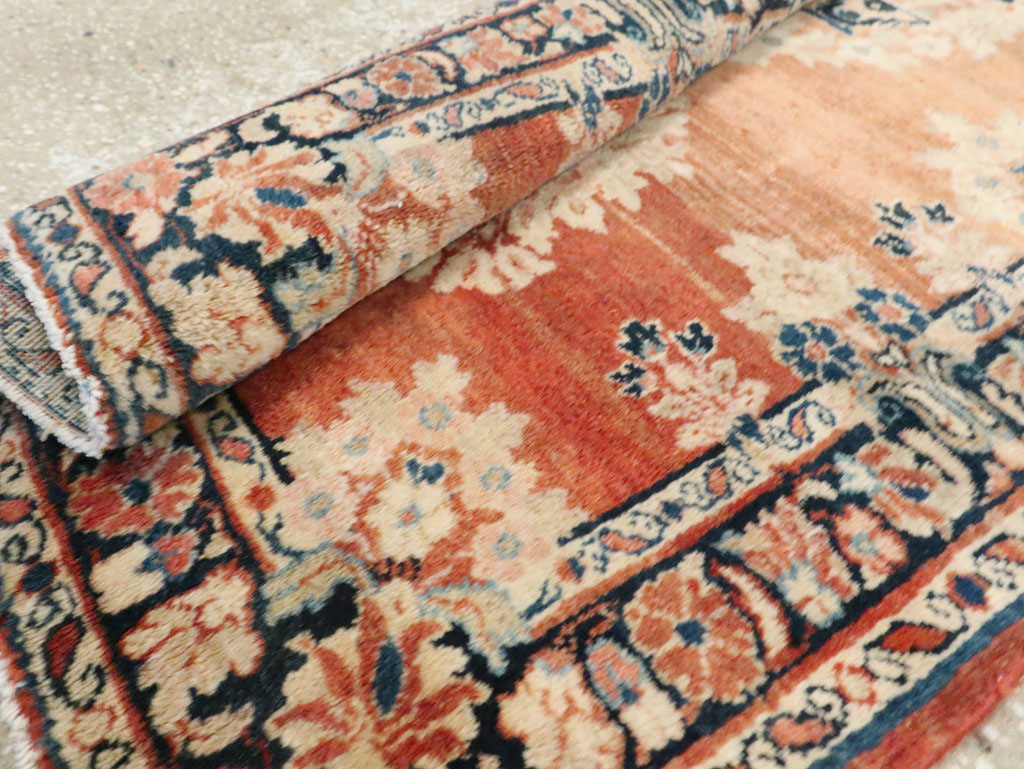 Antique Perisan Sarouk Runner, No.9477 - Galerie Shabab