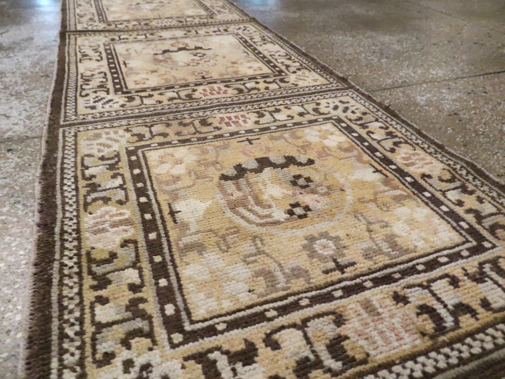 Antique East Turkestan Samarkand Runner, No.9495 - Galerie Shabab