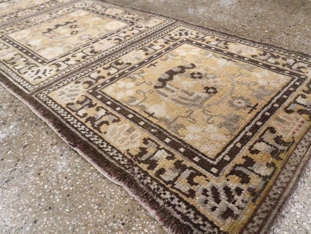 Antique East Turkestan Samarkand Runner, No.9495 - Galerie Shabab