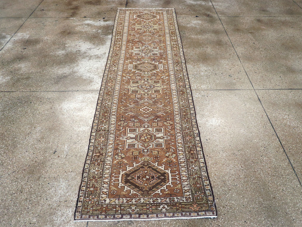 Vintage Persian Karajeh Runner, No.9509 - Galerie Shabab