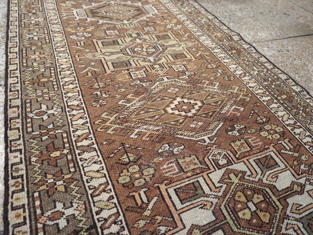 Vintage Persian Karajeh Runner, No.9509 - Galerie Shabab