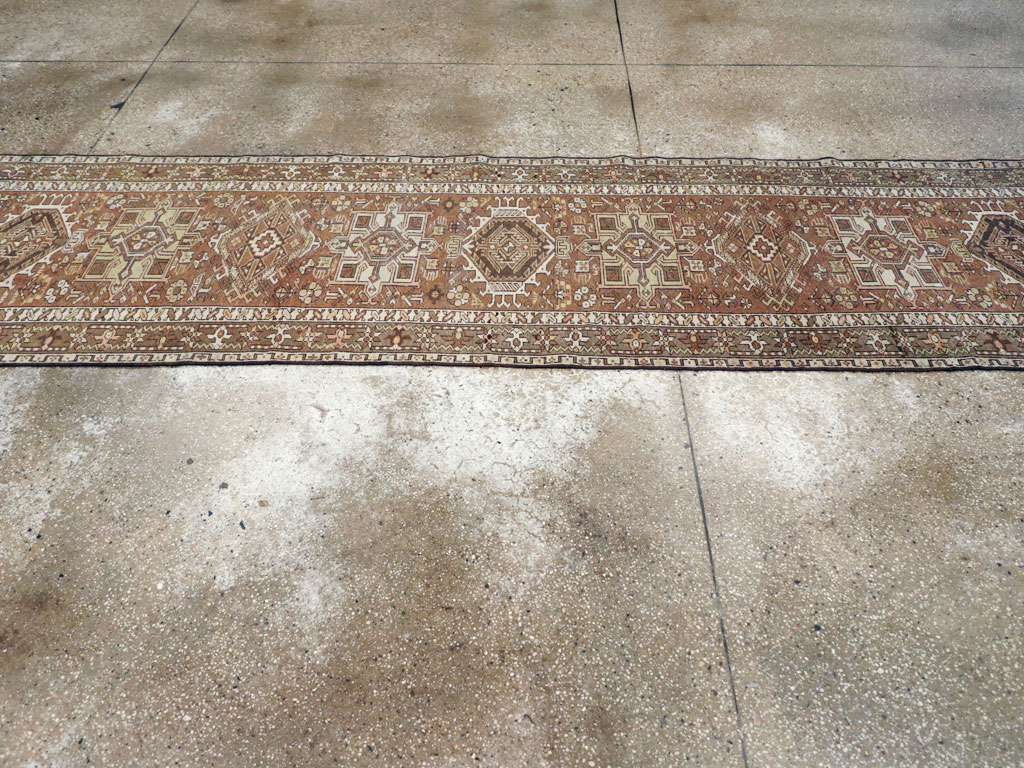 Vintage Persian Karajeh Runner, No.9509 - Galerie Shabab