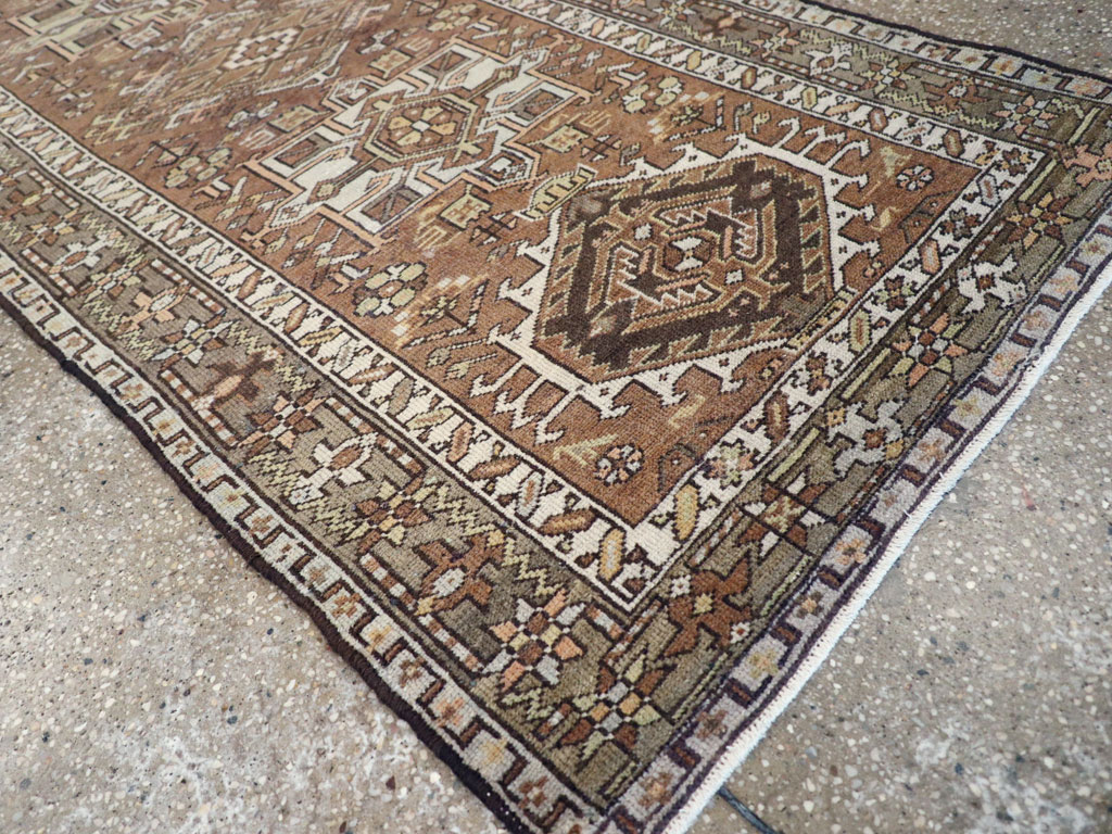 Vintage Persian Karajeh Runner, No.9509 - Galerie Shabab