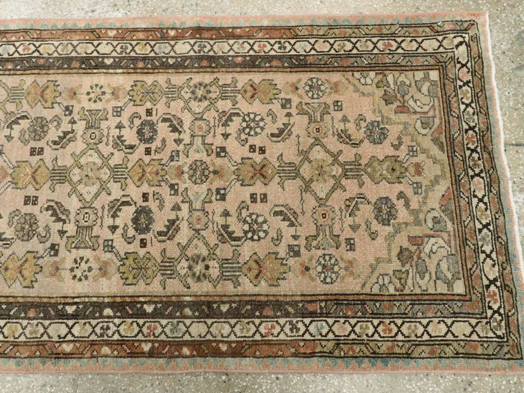 Antique Malayer Runner, No.9512 - Galerie Shabab