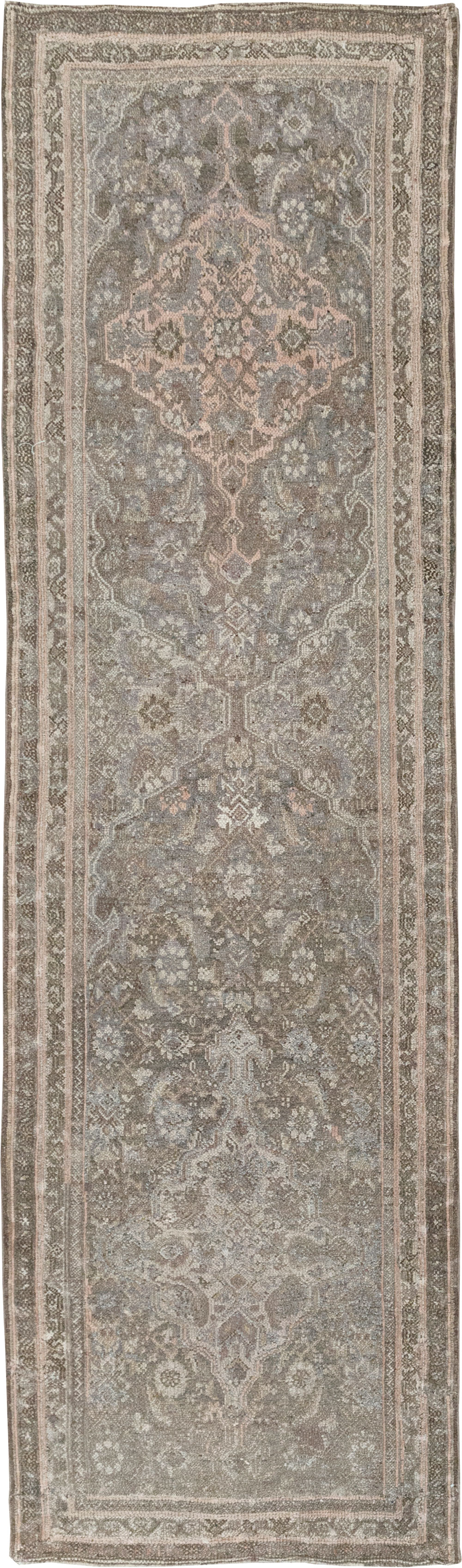 Antique Persian Malayer Runner, No.9517 - Galerie Shabab