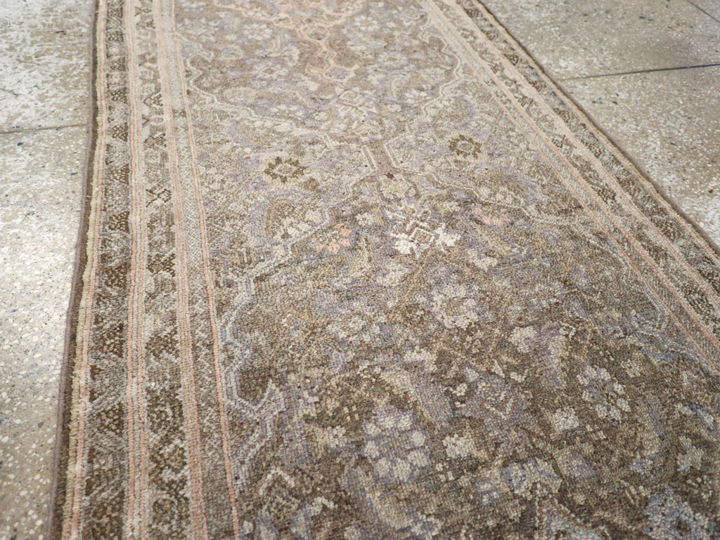 Antique Persian Malayer Runner, No.9517 - Galerie Shabab