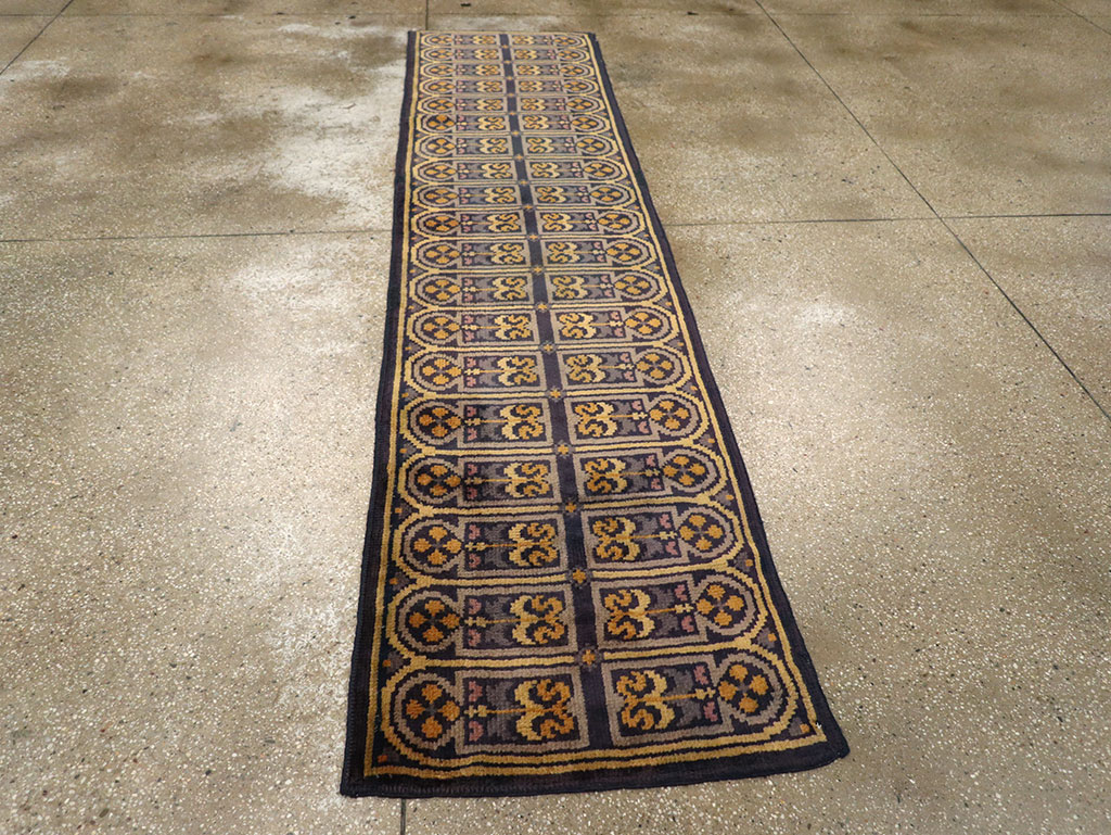 A European Savonnerie Runner, No.9521 - Galerie Shabab