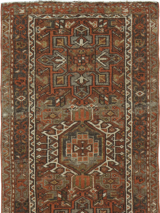 Antique Karajeh Runner, No.9522 - Galerie Shabab